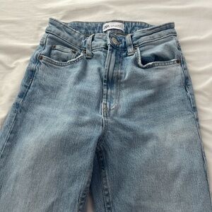 Zara Ligth Blue Denim Jeans